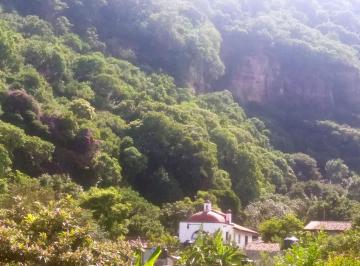 Casa de 7 habitaciones, Malinalco · Villa Las Bugambilias: un Sanctuario en El Corazón de Malinalco