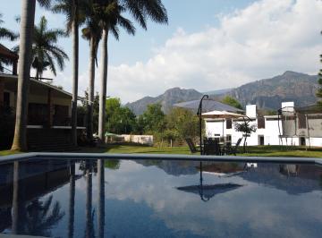 Casa de 9 habitaciones, Tepoztlán · Casa de Campo Tepoztlán