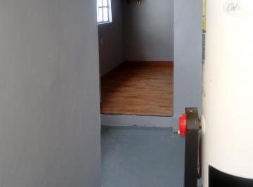 ACCESO · Pequeño Depto Céntrico Semi Amueblado