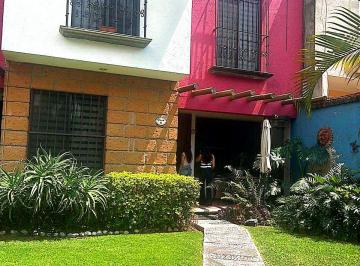 Casa en condominio de 4 habitaciones, Cuernavaca · Casa en Lomas de Cortes