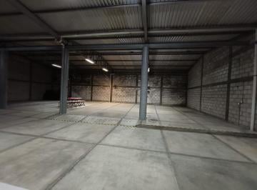 Bodega comercial 830m² Venta Banthí · Bodega en Venta