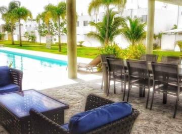 Casa en condominio de 2 habitaciones, Solidaridad · Casa en Venta Privada Paseo Bulnes – Los Olivos II