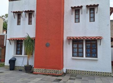 Casa de 6 habitaciones, Coyoacán · Excelente Propiedad en Esquina Más de 300 m