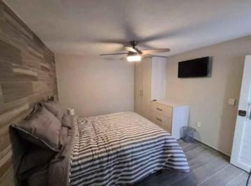 Casa de 1 habitación, Zapopan · Amomua Habitación Amueblada con Baño.