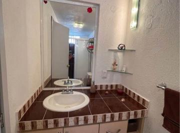 Casa de 3 habitaciones, Zapopan · Casa en Venta en Zona Muy Tranquila