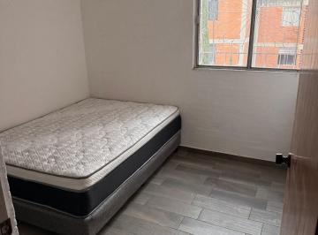 Departamento compartido de 4 habitaciones, Cuautitlán Izcalli · Cuarto Amueblado