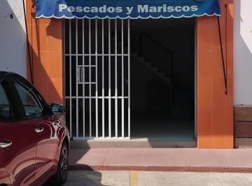 Local comercial , León · Excelente Local Comercial Amplio Dos Plantas con Muy Buena Ubicacion