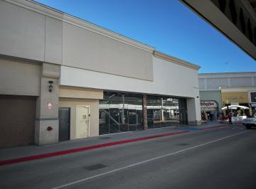 Local en centro comercial de 1 habitación, Tijuana · Local en Renta en Plaza Rio