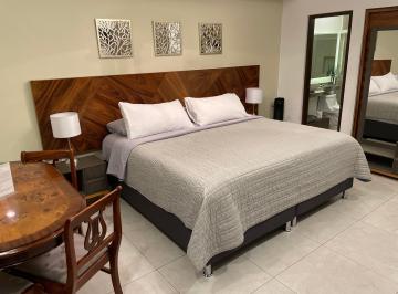 Departamento de 1 habitación, Guadalajara · Suite con Cocineta y Cochera.