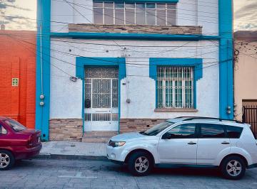 Casa de 6 habitaciones, Saltillo · Renta Para Negocio (Oficinas, Restaurantes o Bar)
