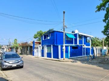 Inmueble productivo urbano de 5 habitaciones, Minatitlán · Casa/oficinas en Esquina Estratégica – Ideal Negocio, Consultorios o Inversión