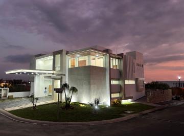 Casa de 4 habitaciones, Atlatlahucan · Residencia Amueblada y Equipada en Venta en Lomas de Cocoyoc