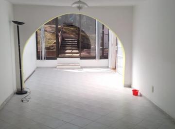 Casa de 4 habitaciones, Naucalpan de Juárez · Linda y Acogedora Casa Muy Cerca del Colegio Cristobal Colon con 4 Recamaras 2 B
