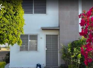 Casa en condominio de 2 habitaciones, Querétaro · Bonita Casa en Condominio