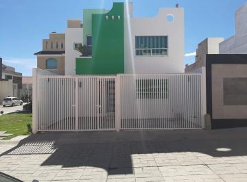 Casa , Mineral de la Reforma · Excelente Inversión - Casa en Privada San Juan