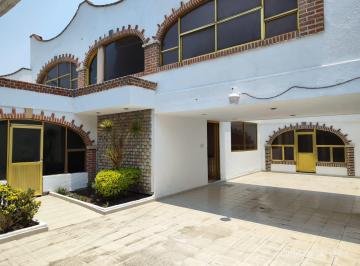Casa de 7 habitaciones, La Paz · Inmejorable Ubicacion! Bonita Casa Zona Centro Los Reyes La Paz Acaquilpan