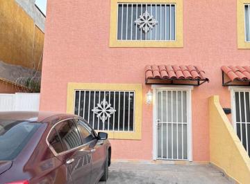 Casa de 2 habitaciones, Nogales · Casa Centrica