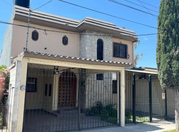 Casa de 5 habitaciones, Ramos Arizpe · Vendo Hermosa Casa de Dos Plantas en Colonia del Valle, Ramos Arizpe, Coahuila