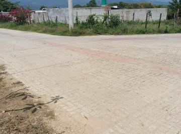 Terreno / Lote en Venta  Barrio Cashaltic · Remate de Lote en Villa Las Rosas Chiapas México