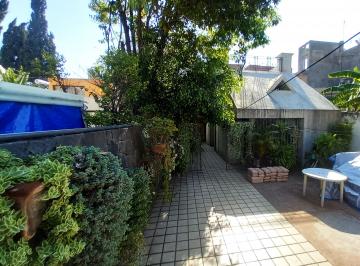 Patio garaje · Casa Sola Completa Más Estudio y Garaje 5 Autos