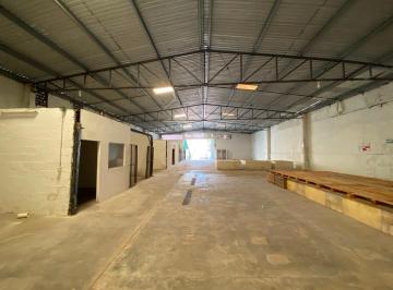 Bodega comercial , Mérida · Bodega Industrial en Renta | 620 m² | Av Itzáes | Corriente Trifásica | Entrega