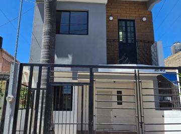 Casa de 5 habitaciones, San Pedro Tlaquepaque · Casa Habitacion, Parques de Sta. Maria