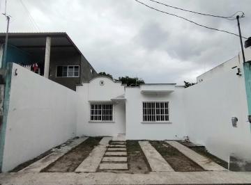 Casa de 2 habitaciones, Villahermosa · Casa en Renta