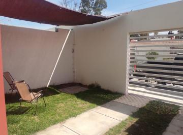 Casa de 2 habitaciones, San Francisco de los Romo · Casa en Renta $4,500 | 2 Recámaras | Cocina Integral | Clósets | Portón