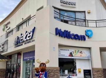 Local en centro comercial , Ensenada · Macroplaza Traspaso