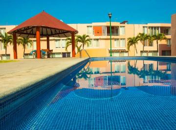 Casa en condominio de 3 habitaciones, Xochitepec · Casa en Condominio Oasis II, Xochitepec, Morelos