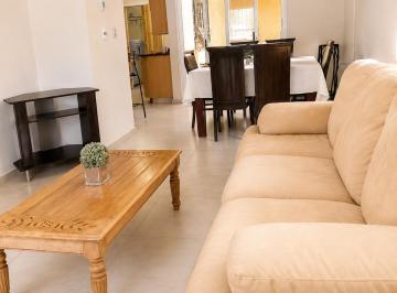 Casa de 3 habitaciones, Juárez · Linda Casa en Renta