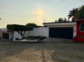 Casa de 4 habitaciones, Tapachula · Hermosa y Amplia Casa