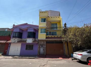 Casa de 3 habitaciones, Nezahualcóyotl · [solo Recursos Propios] Amplia Casa de 228 m² en Maravillas, Neza — Pago de Cont