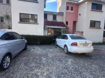 Casa de 4 habitaciones, Villahermosa · Rento Casa Mueblada Cerca de Plaza Las Américas con Excelente Vista La Laguna