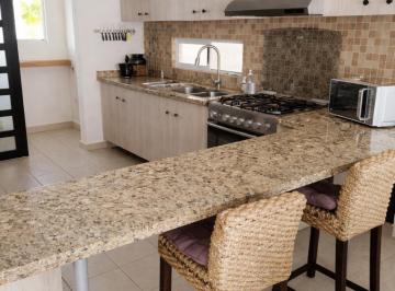 COCINA INTEGRAL GRANDE · Venta Casa Modelo Okume 3 Jardines del Sur 1