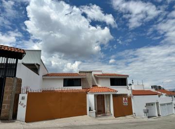 Casa de 3 habitaciones, León · Casa en Renta en Zona Dorada de La Ciudad