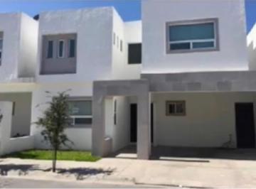 Casa de 3 habitaciones, Saltillo · Excelente Ubicacion y Gran Oportunidad