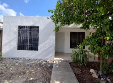 Casa de 2 habitaciones, Mérida · Casa en Renta La Herradura II Ciudad Caucel