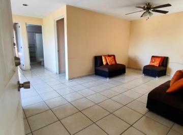 Departamento de 2 habitaciones, León · Dpt Amueblado. Bien Iluminado. Punto Céntrico. Servicios Incluídos.