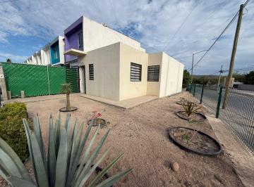 Casa de 2 habitaciones, Culiacán · Casa Amueblada por Blv Principal