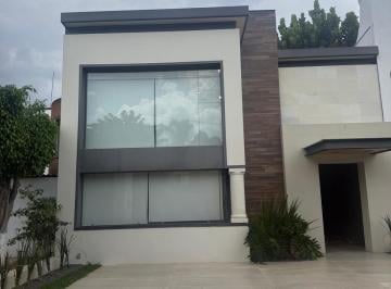Casa de 3 habitaciones, Morelia · Residencia en Renta
