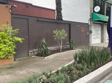 Consultorio · 210m² · 6 Recámaras · 1 Estacionamiento · Consulta Privada: 6 Espacios Individuales en un Solo Inmueble