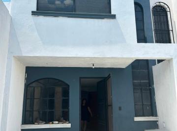 Casa de 2 habitaciones, Zapopan · Casa en Pedro Ramírez N* 133 Entre Av Alcalde y Calle Morelos Colonia Hogares D