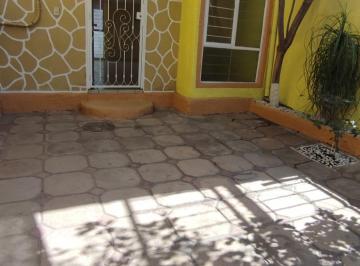 Casa de 2 habitaciones, San Pedro Tlaquepaque · Casa en Renta Haciendas de San Jose