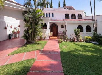 Casa de 7 habitaciones, Zapopan · Casa de Oportunidad en Primera Sección de Ciudad Bugambilias