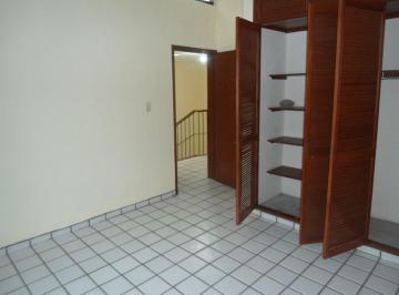 Casa en condominio de 3 habitaciones, Colima · Casa Dos Pisos 3 Recámaras 2 1/2 Baños
