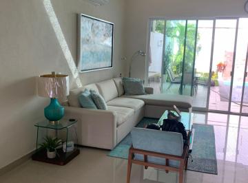 Casa de 3 habitaciones, Puerto Vallarta · Casa con Alberca en Zona Residencial
