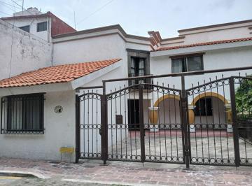 Casa de 4 habitaciones, Querétaro · Rento Casa Céntrica Frente a Jardin Municipal