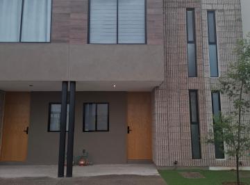 Casa de 3 habitaciones, Soledad de Graciano Sánchez · Casas Ejecutivas en Renta