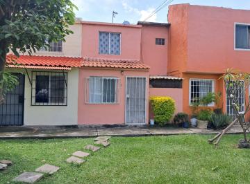 Casa en condominio de 3 habitaciones, Jiutepec · Casa en Condominio a Dos Cuadras del Zócalo de Jiutepec Morelos